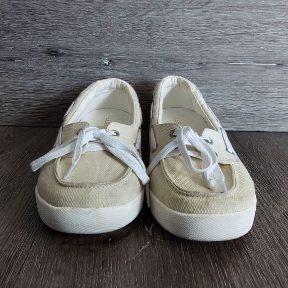 LL Bean Women's Cream Leather Slip On Comfort Loafer Boat Shoes Size 9M - Picture 2 of 11